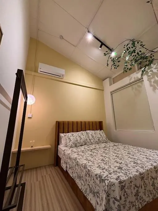 New! 9 Pax Georgetown Heritage Pre-War House 3Br בית נופש ג'ורג' טאון