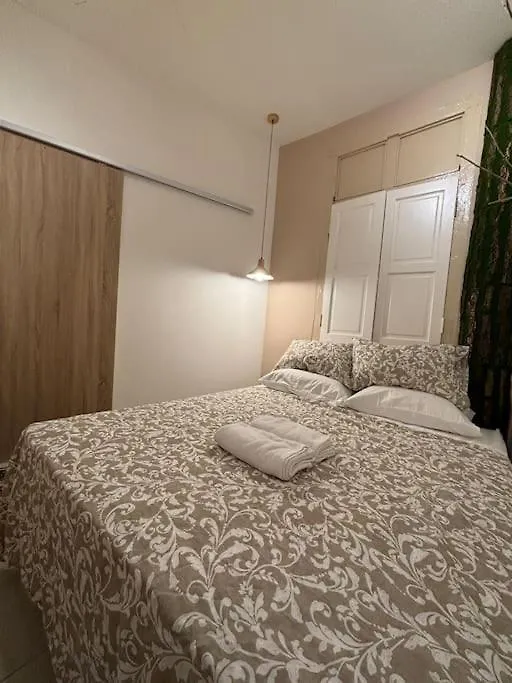 New! 9 Pax Georgetown Heritage Pre-War House 3Br ג'ורג' טאון
